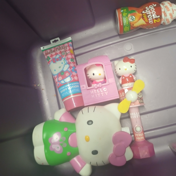 Hello Kitty Pink and White Kids Toy Set - Picture 1 of 6